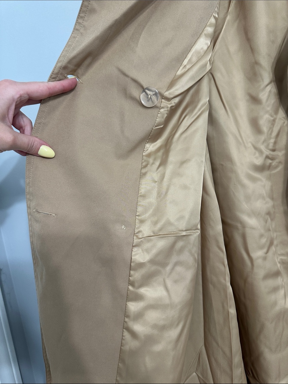 NWOT Cupshe Tan Double-Breasted Trench Coat with Belt - Picture 10 of 12